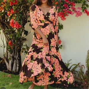 Fighting Eel Ava Sky Dress Kaia in Walnut Bougainvillea in XS